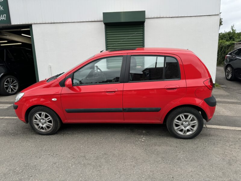 Hyundai Getz 1.4 CDX 5 Door 1 Previous owner 2007