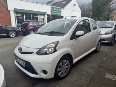 Toyota Aygo 1.0cc 3 Door 1 Owner 46,100 Miles White Free Tax