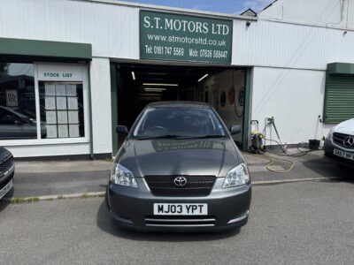 Toyota Corolla 1.4cc 25,000 Miles One owner from new