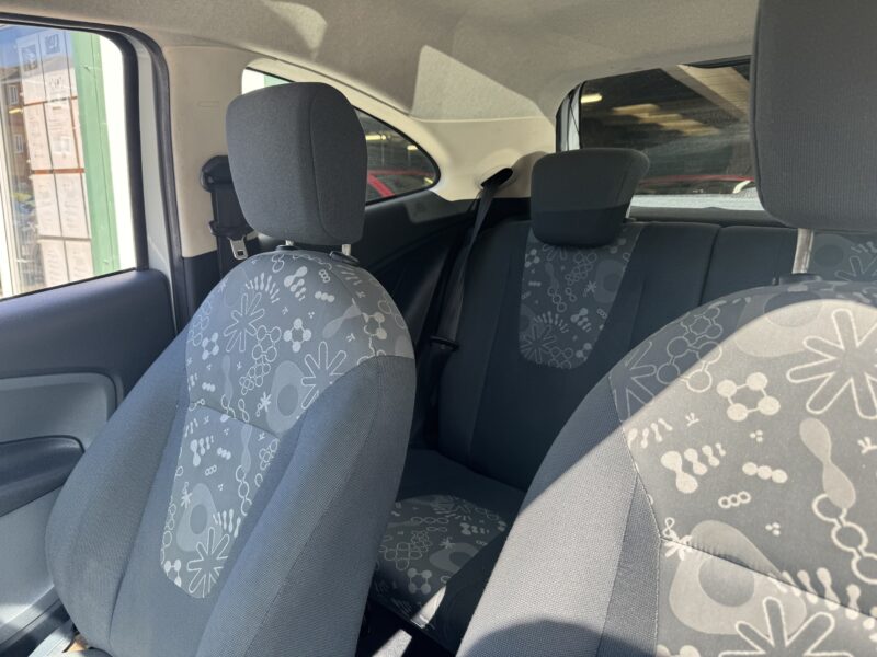 Ford KA Edge 2012 1.2cc Silver 3 Door 101,000 Miles £35 Tax