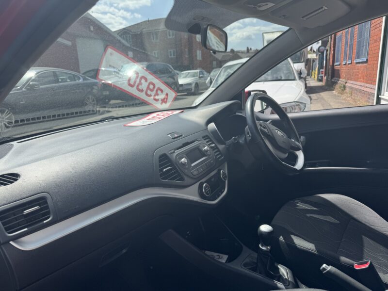 Kia Picanto Red 2016 38,000 Miles