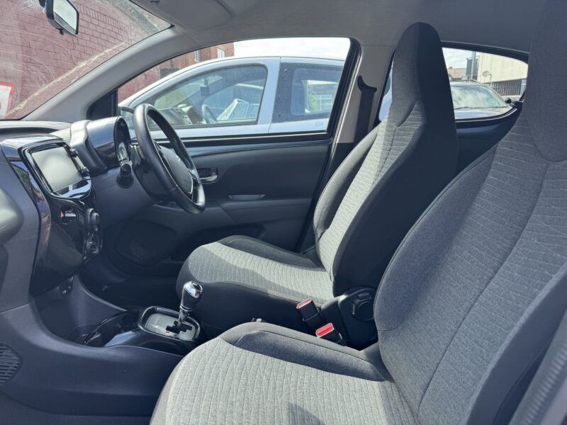 Citroen C1 AUTOMATIC 1.0cc VTi Flair Hatchback 2016 103,000 Miles