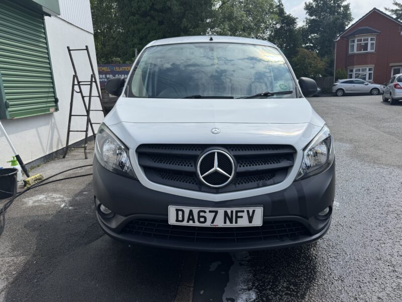 Mercedes Citan 109 CDI Blue Efficiency Van LOW 19,000 Miles NO VAT
