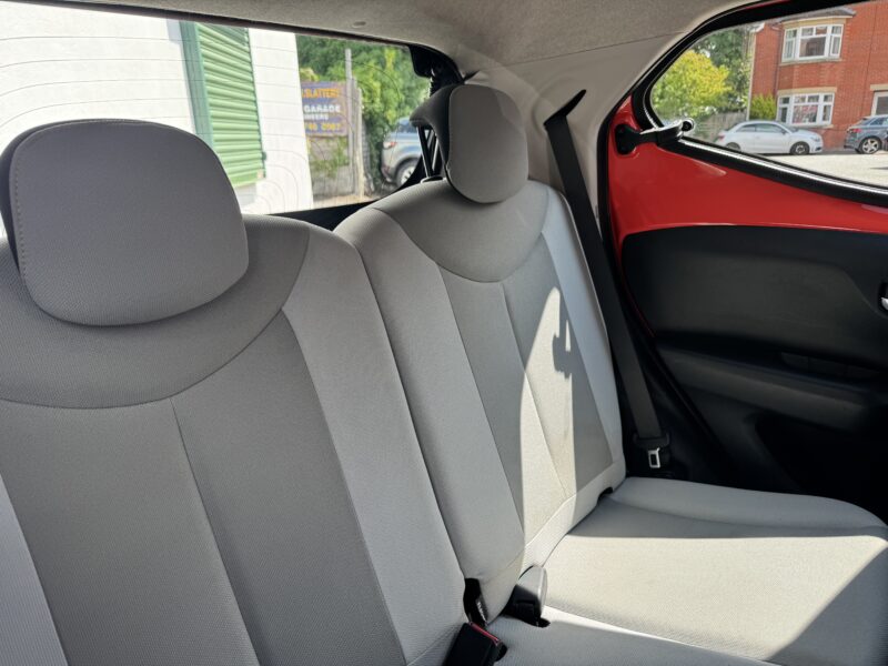 Toyota Aygo 1.0 VVT-i-x-cite 5 Door 44,100 Miles Orange 2014