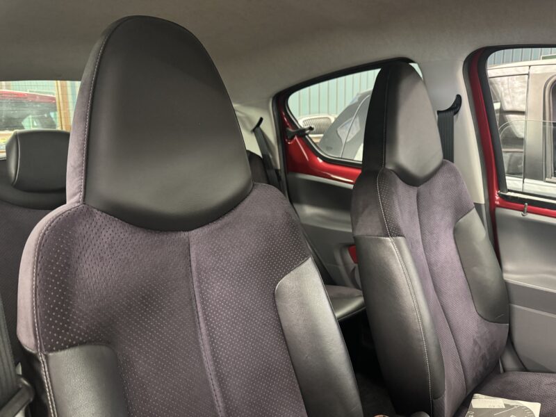 COMING SOON Toyota Aygo 1.0 VVT-i-Ice 5 Door 2011 Red 51,000 Miles One Owner