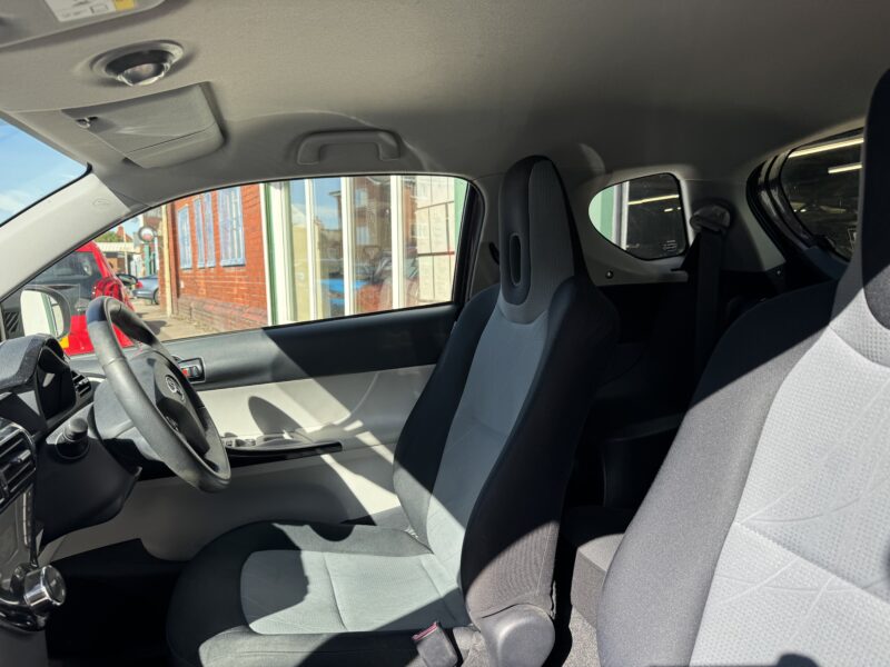 Toyota iQ Silver/Burgundy **Automatic** 14,000 Miles 2014