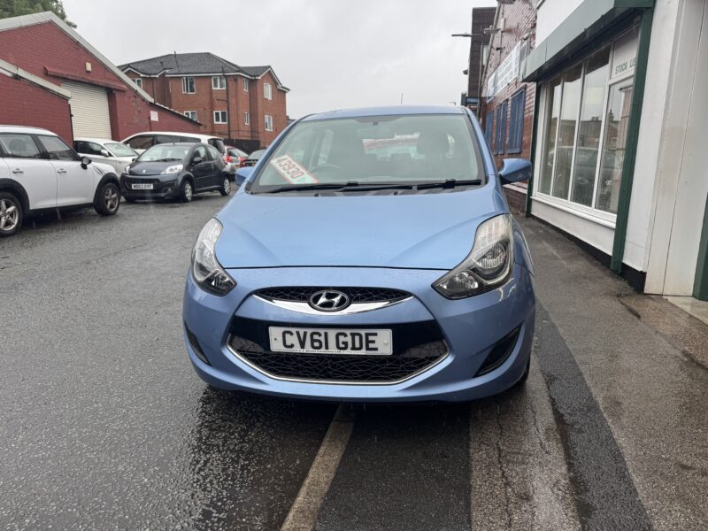 HYUNDAI iX20 I.4L ACTIVE 5 DOOR 2011 43,490 MILES BLUE