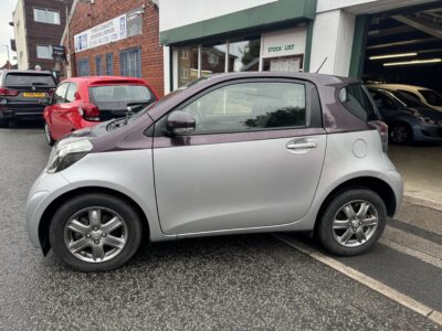 Toyota iQ Silver/Burgundy **Automatic** 14,000 Miles 2014