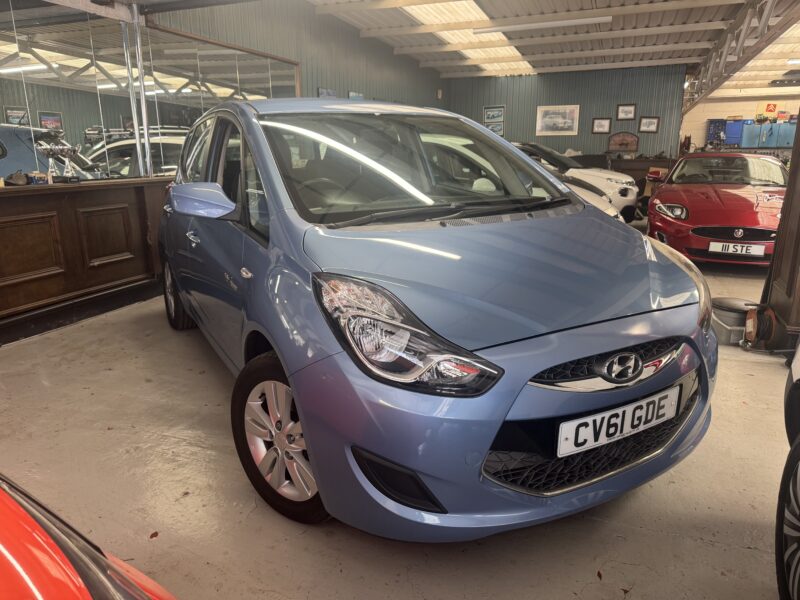 HYUNDAI iX20 I.4L ACTIVE 5 DOOR 2011 43,490 MILES BLUE