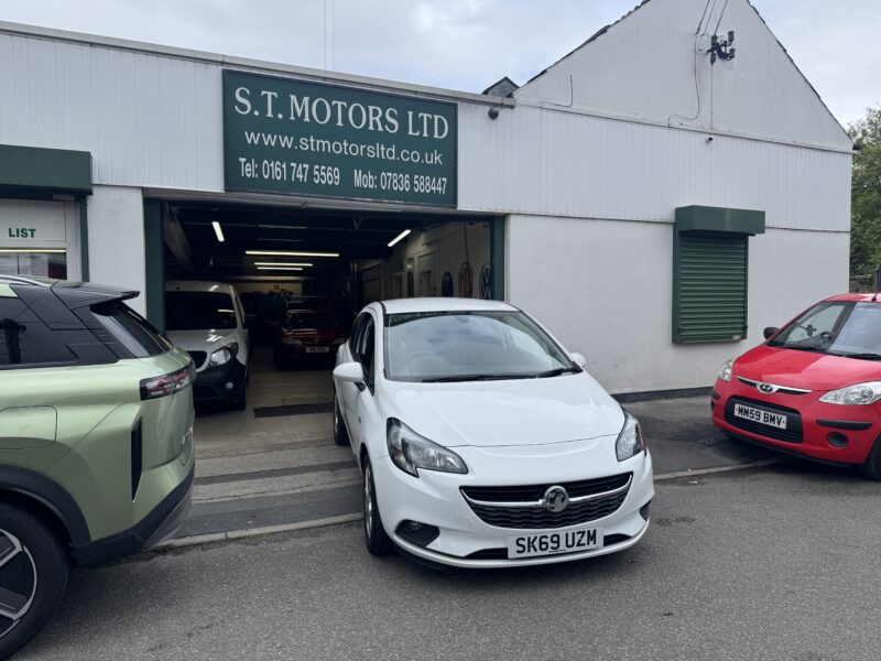 Vauxhall Corsa 2019, JUST 530 MILES! Automatic 3 Door White