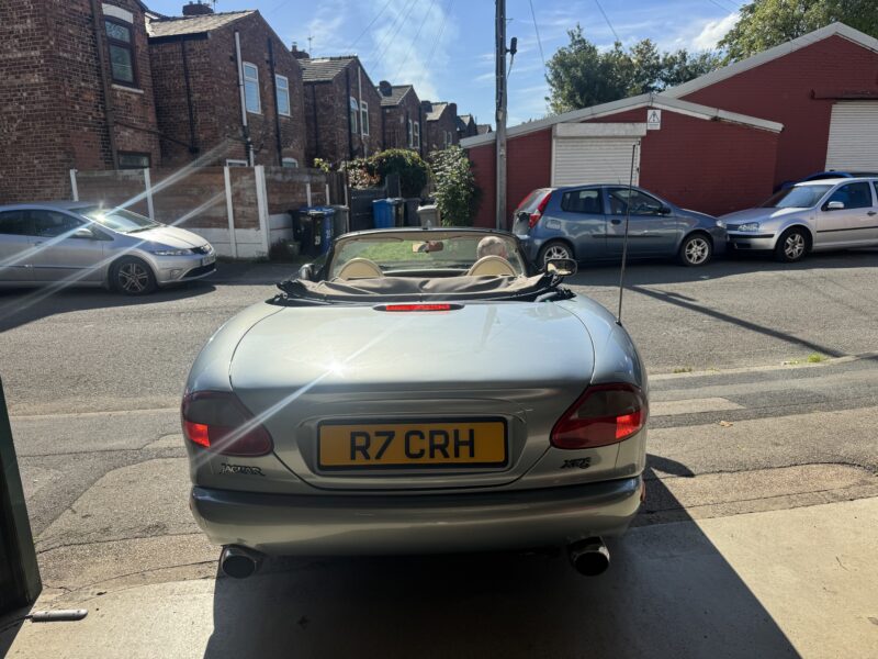 Jaguar XK8 Convertible Zicon Blue 1997 102,000 Miles 4L FULL SERVICE HISTORY