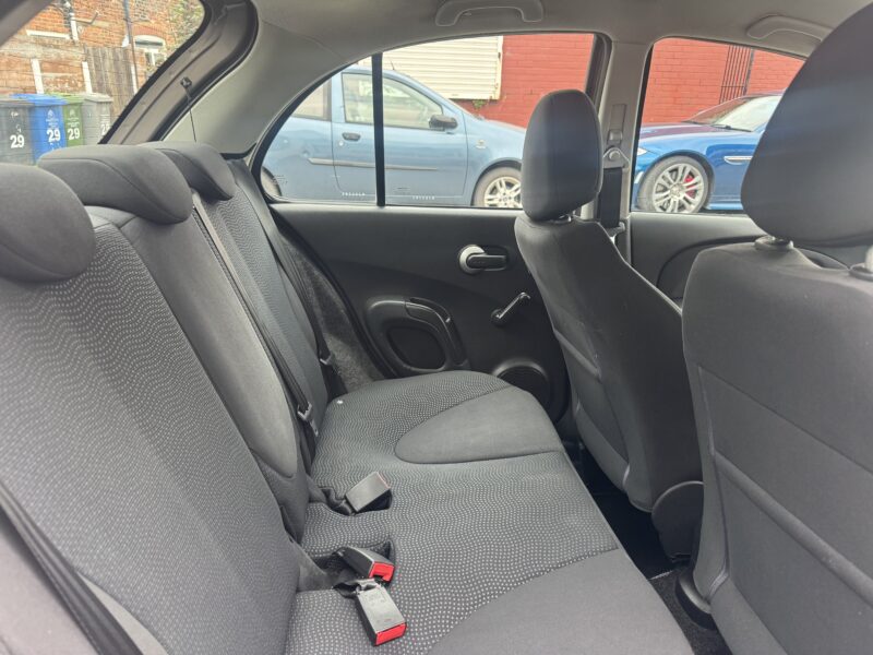 Nissan Micra *AUTOMATIC* Beige/Gold 1.2L