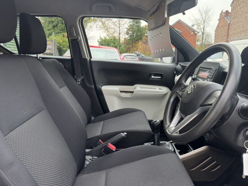 Suzuki Ignis 2017 1.2cc SZ3 5 Door Gold FSH