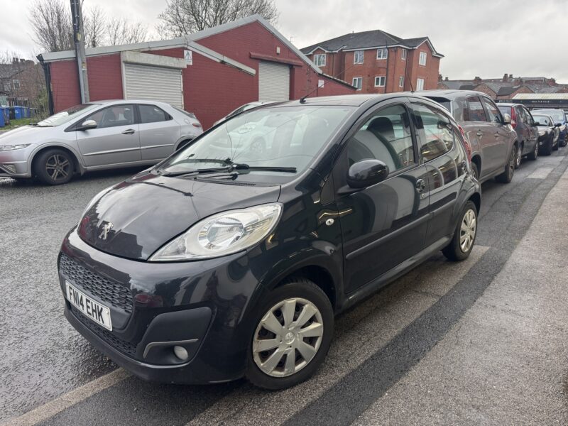 Peugeot 107 Active 5 Door Black 1 Owner 2014 FSH 2 Keys 66,000 Miles £20 Road Tax