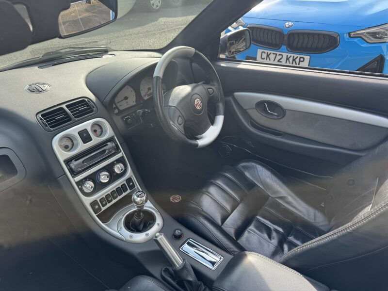 MG TF 1.8L Spark SE Convertible 32,000 Miles Grey Metallic 2005
