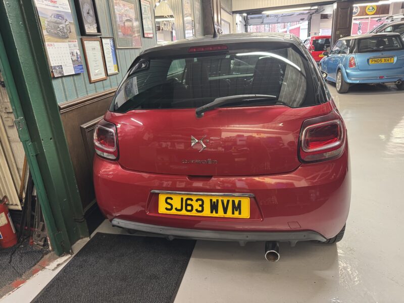 Citroen DS3 2013 1.6cc HDI Diesel 3 Door 87,000 £20 Road Tax