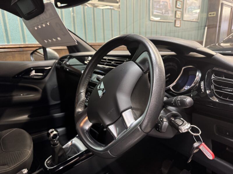 Citroen DS3 2013 1.6cc HDI Diesel 3 Door 87,000 £20 Road Tax