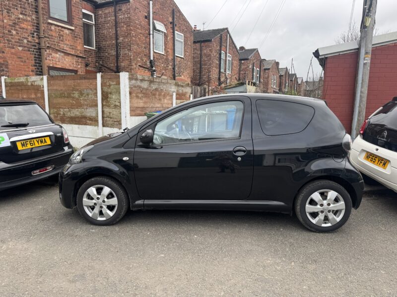 Toyota Aygo Fire 1L 2013 3 Door A/C Black 55,400 Miles