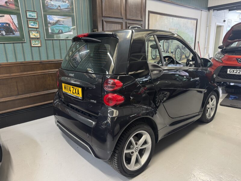 Smart Fortwo 2014 £20 Road Tax 54,000 Miles Black