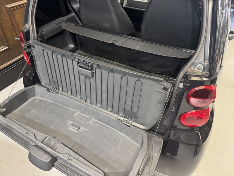 Smart Fortwo 2014 £20 Road Tax 54,000 Miles Black