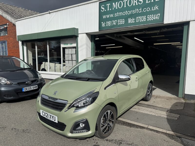 Peugeot 108 Collection 1L 5 Door 2021 Green JUST 9,000 Miles FSH