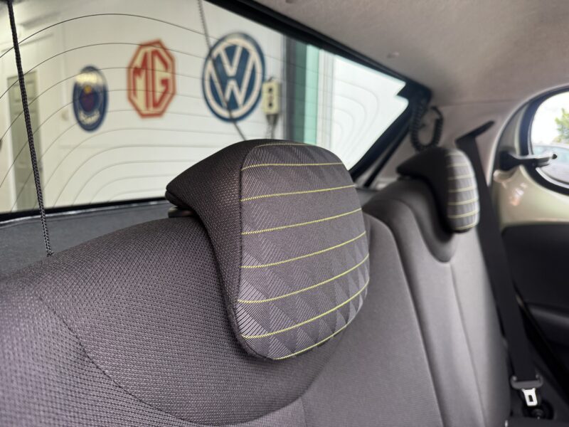 Peugeot 108 Collection 1L 5 Door 2021 Green JUST 9,000 Miles FSH