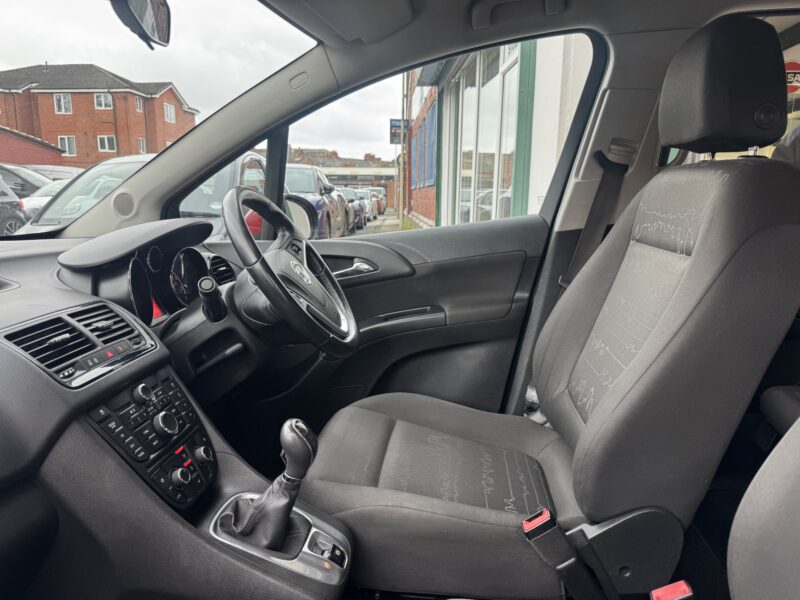 Vauxhall Meriva Life 5 Door 128,437 Miles Red 1.4L 2016 2 Prev Owners