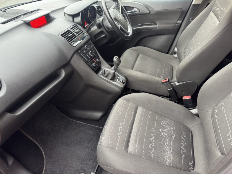 Vauxhall Meriva Life 5 Door 128,437 Miles Red 1.4L 2016 2 Prev Owners