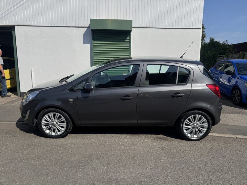 Vauxhall Corsa SE Eco Tech 1.2L 2012 83,000 Miles Grey