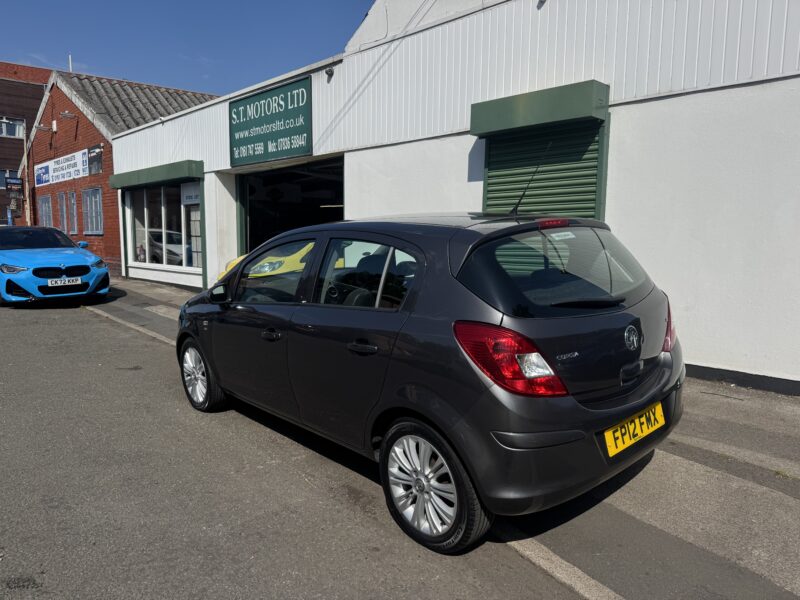 Vauxhall Corsa SE Eco Tech 1.2L 2012 83,000 Miles Grey