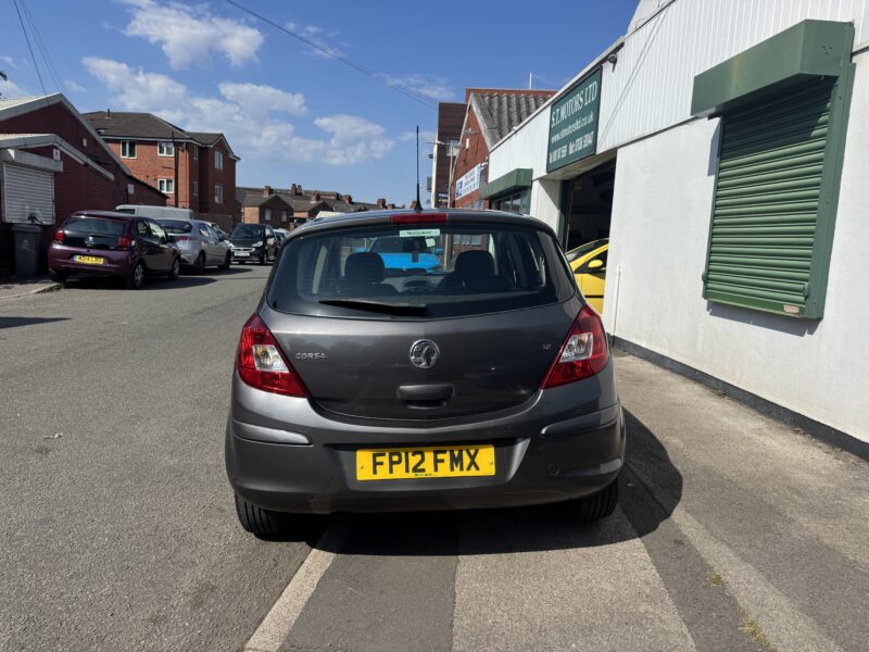 Vauxhall Corsa SE Eco Tech 1.2L 2012 83,000 Miles Grey