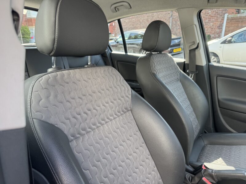 Vauxhall Corsa SE Eco Tech 1.2L 2012 83,000 Miles Grey