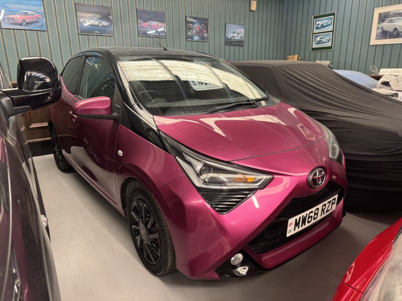 Toyota Aygo 1L X Cite 5 Door 2019 61,700 Miles A/C Reverse Camera Full MOT