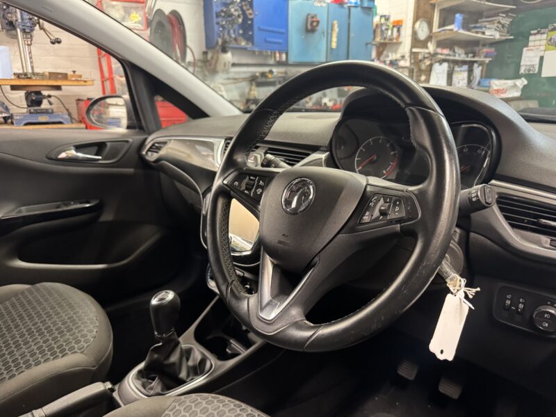 Vauxhall Corsa 1.4L 2015 5 Door 89,900 Miles, Green. Full MOT No advisories