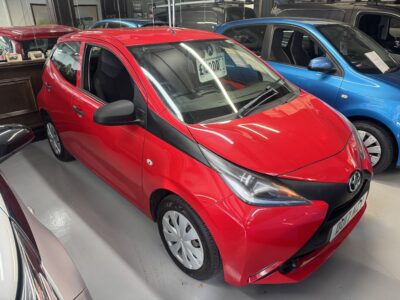 Toyota Aygo 1L VVT i x 5 Door Red 41,000 Miles 2017 Full MOT Part Service History 2 Owners